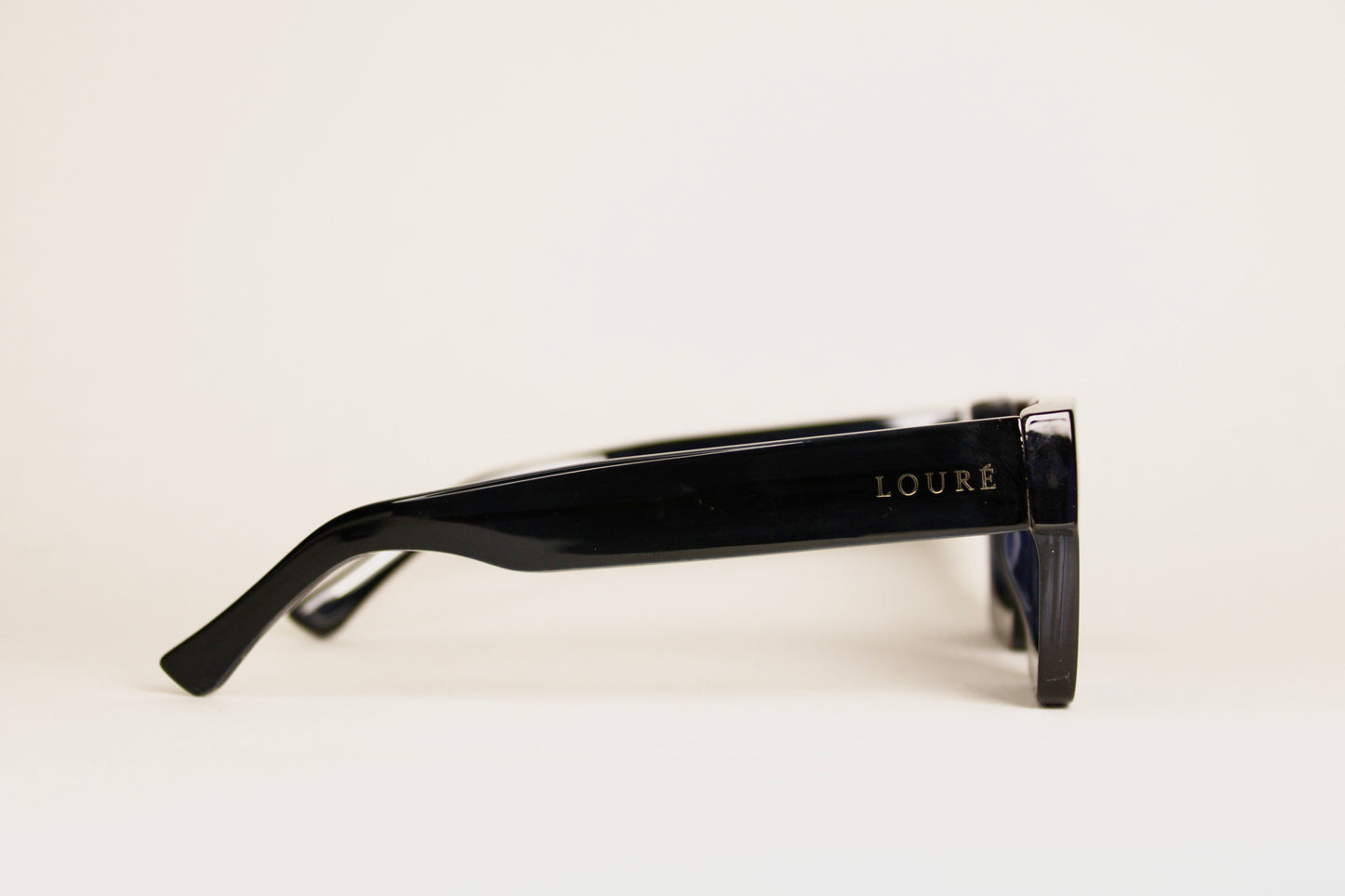 AURA Sunglasses – Blue Edition