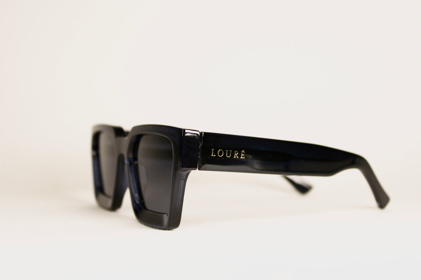 AURA Sunglasses – Blue Edition