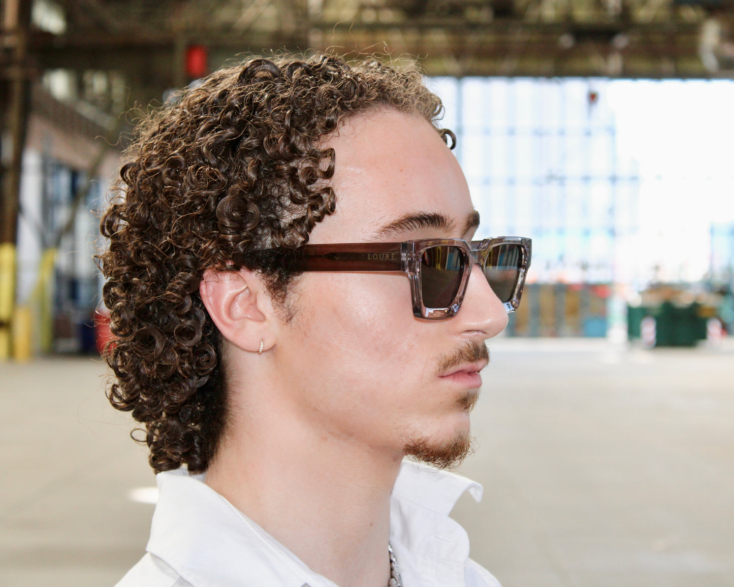 AURA Sunglasses – Grey Edition